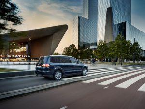2019FordGalaxy_2